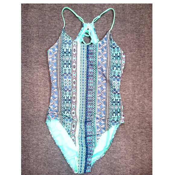 Arizona Jean Company Other - NWT Arizona L Bohemian Strappy One Piece Swimsuit